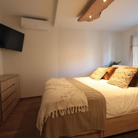 Gite De Charme Haut De Gamme Avec Jacuzzi Et Sauna Privatifs Donzere ภายนอก รูปภาพ